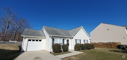 Building Photo - 4613 Mallard Creek Dr