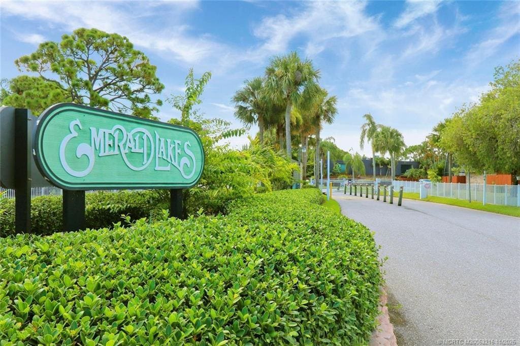 Foto principal - 5662 SE Windsong Ln