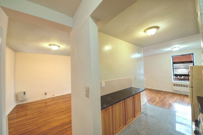 Building Photo - 149-43 35th Ave