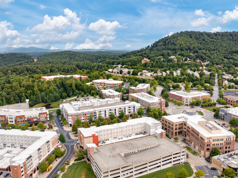 Biltmore Park Town Square Apartments
