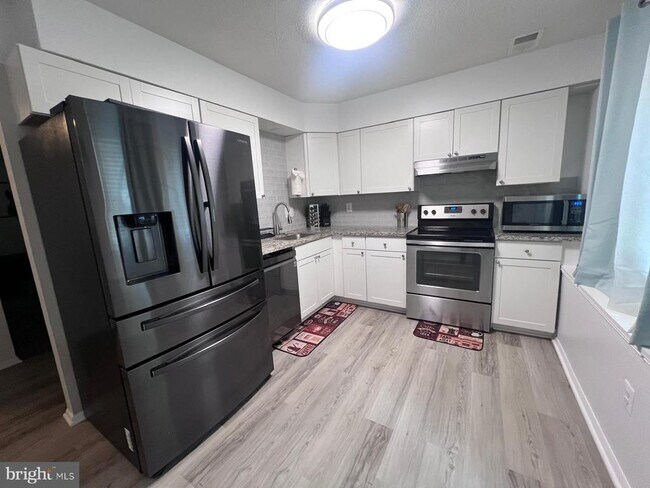 Foto del edificio - 1013 Copperfield Ct