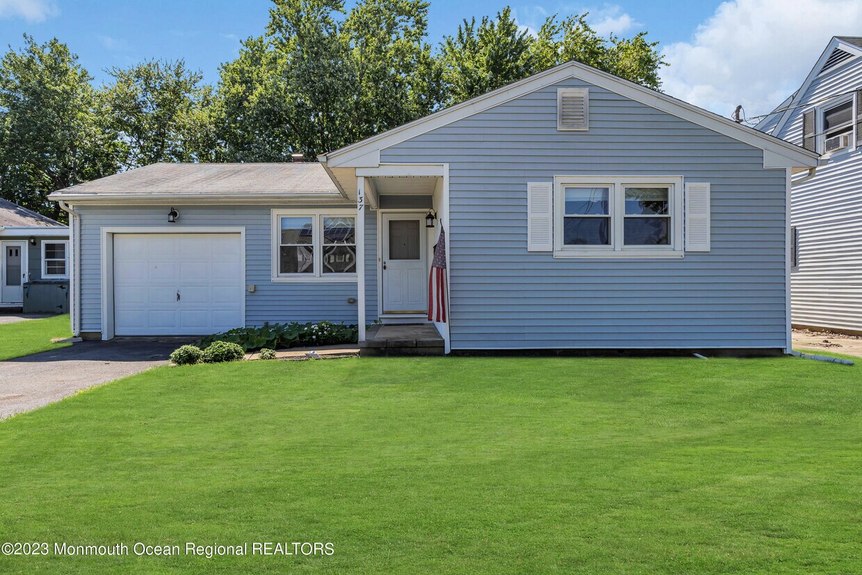 137 Marcellus Ave, Manasquan, NJ 08736 House Rental in Manasquan, NJ