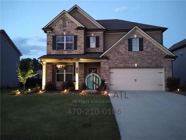 Building Photo - Immaculate well maintained 4 Bedroom House...