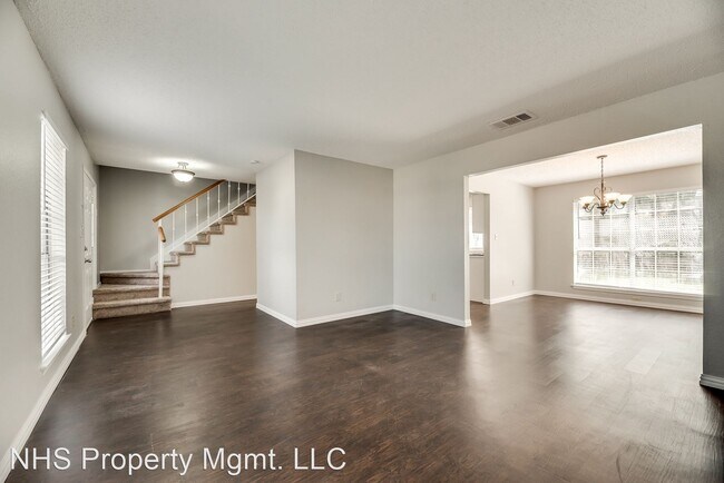 Building Photo - 4 br, 2.5 bath House - 4128 Hathaway