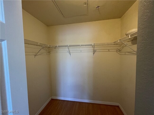 Building Photo - 8274 Key Royal Cir