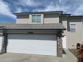 Building Photo - 4986 W Hillcrest View Ct