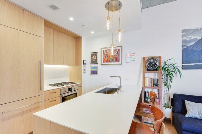 Photo - 98 Front St Apartment