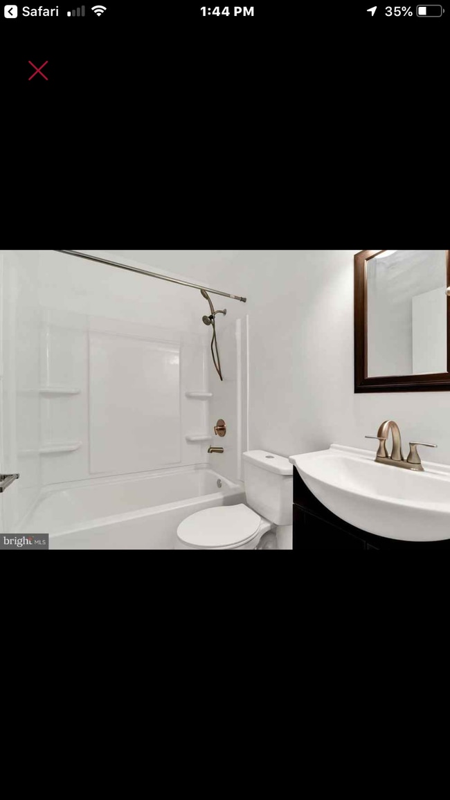 Foto del edificio - 31 W Cook Ave