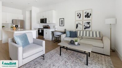 Building Photo - 5750 N La Cholla Blvd