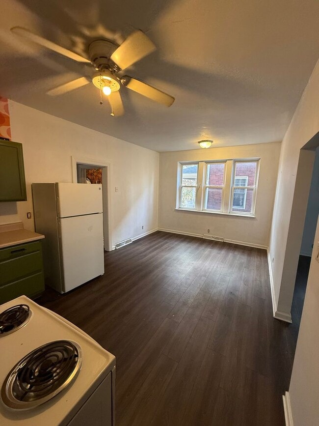 Photo - 260-262 Freeport Road Apartment