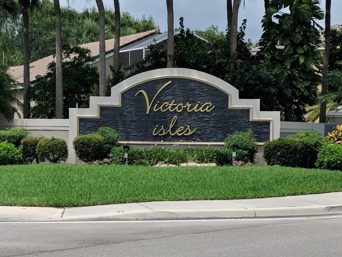 4814 NW 58th Manor, Coconut Creek, FL 33073 Townhome Rentals in