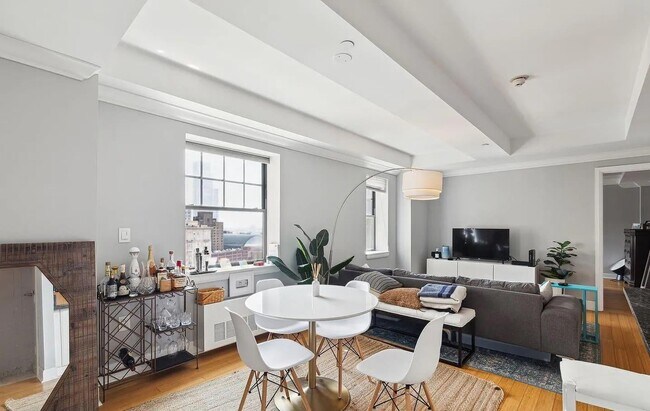 Foto del edificio - 1701 Locust St