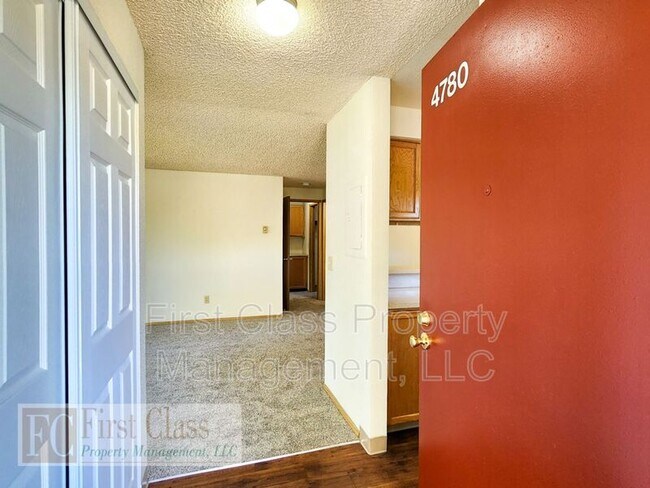 Building Photo - 4780 SW Murray Blvd
