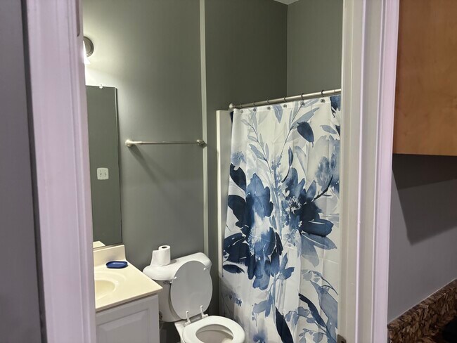 Foto del edificio - 1223 Boulder Creek Rd