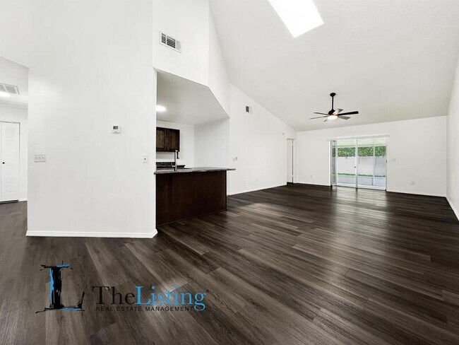 Photo - 1317 Coolridge Dr House