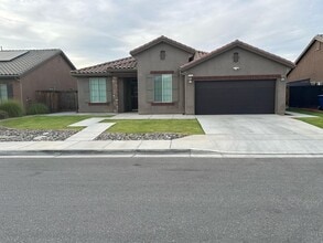 Building Photo - 9508 Laurelwood Ct