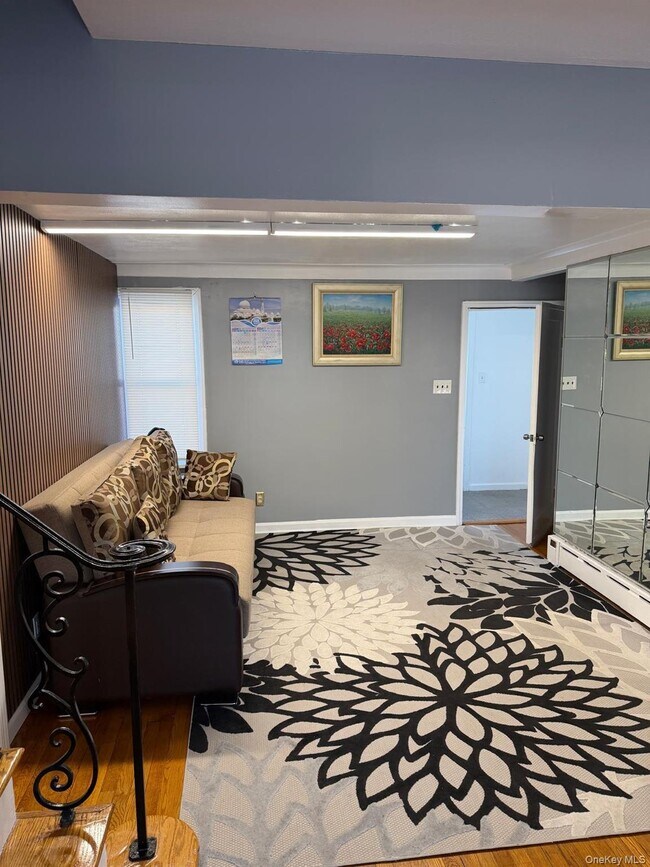 Foto del edificio - 76 Shaw Ave