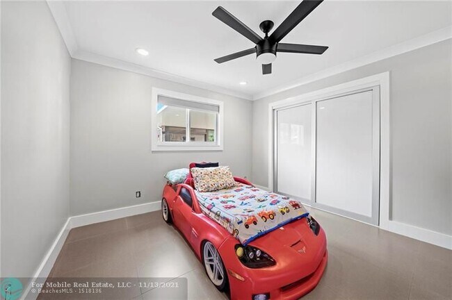 Foto del edificio - 15276 Harrison Rd
