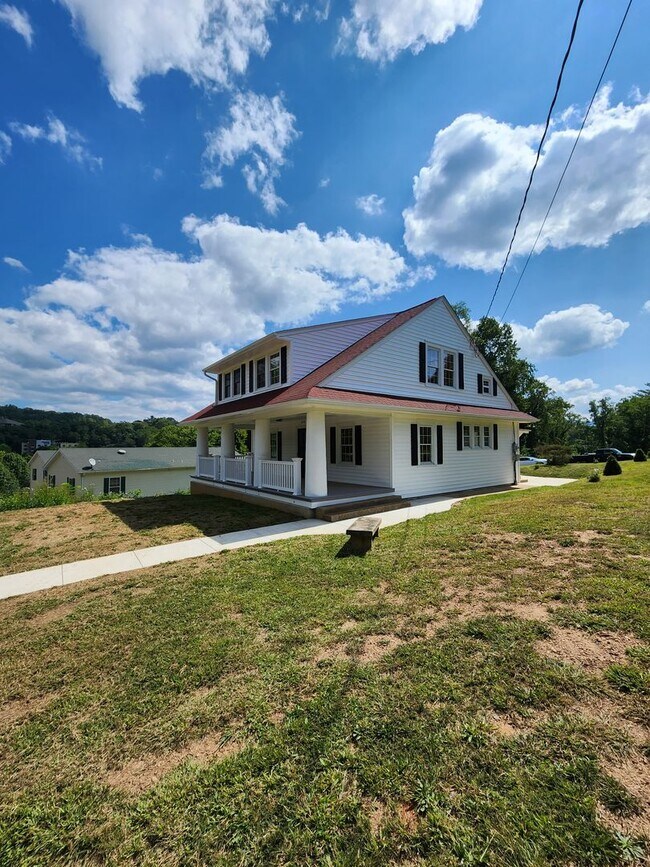 Foto del edificio - Kenilworth Rental-Asheville