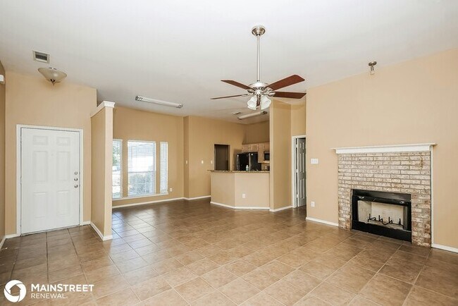 Building Photo - 809 Minuteman Dr, Blue Mound, TX 76131