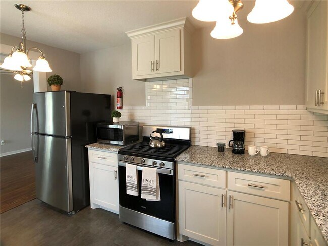 Foto del edificio - 4705 Park Dr