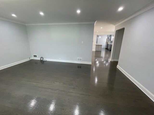 Foto del edificio - 2924 W Summerdale Ave