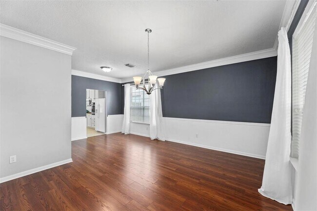 Building Photo - 5515 Linden Grove Ct