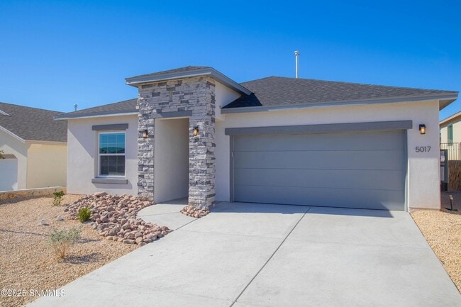 Building Photo - 5017 Sand Strm Rd