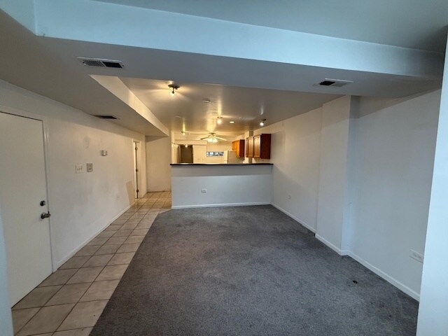 Foto del edificio - 2228 W Warren Blvd