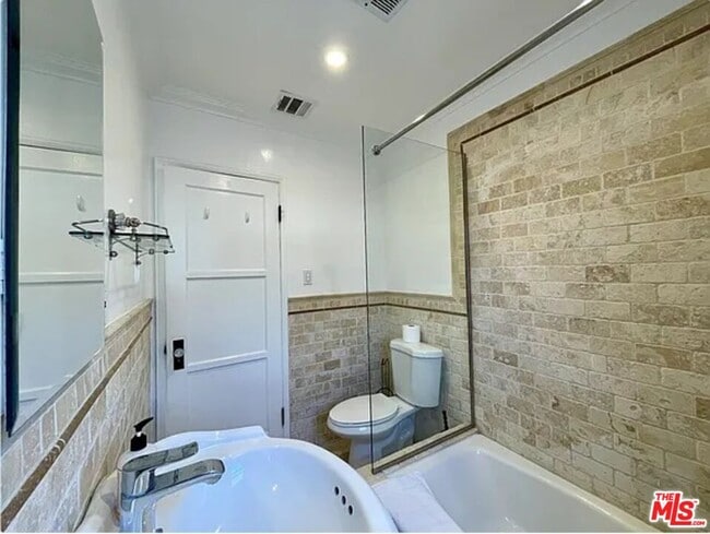 Foto del edificio - 816 17th St