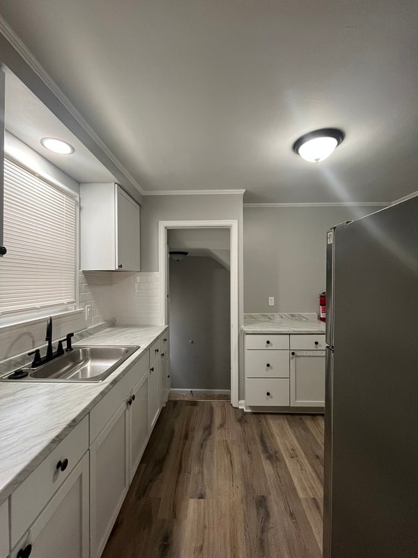 Building Photo - 1126 Mill St