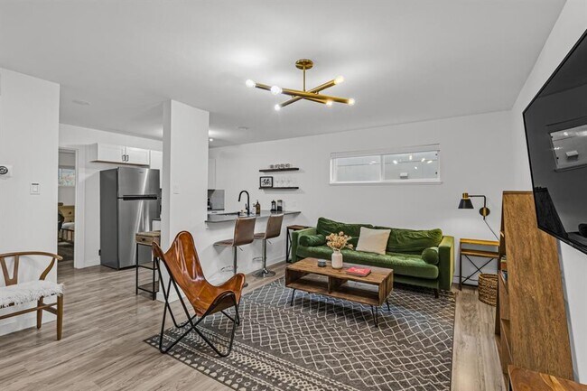 Foto del edificio - 1300 Newning Ave