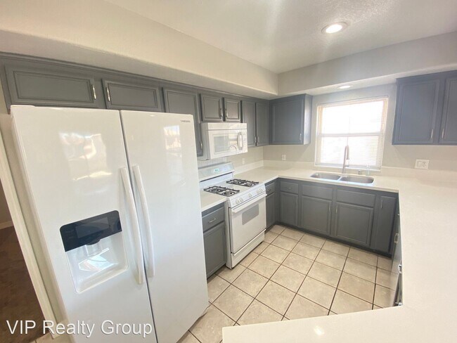 Building Photo - 2 br, 2 bath House - 3601 Lisandro Street ...