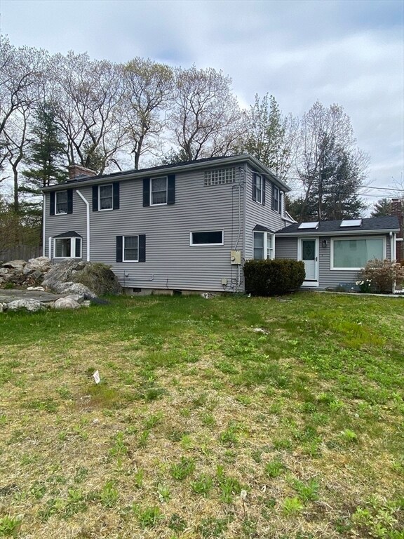 Building Photo - 8 Hurlburt Rd