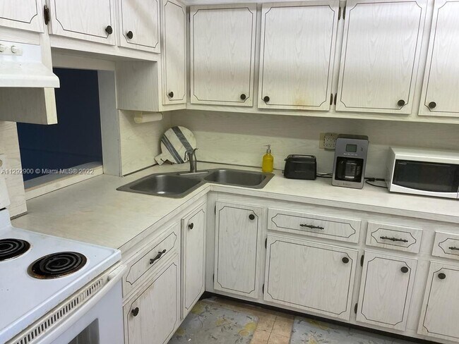 6000 NW 64th Ave Unit 304 photo'