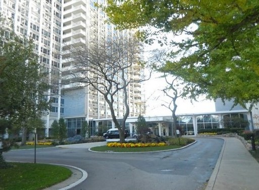 Building Photo - Imperial Towers Condominium