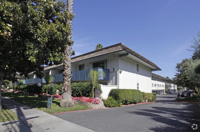 Building Photo - Boynton Brooks