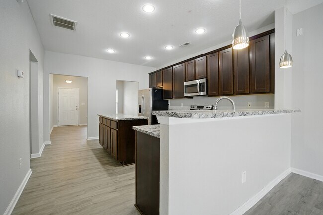 Foto del edificio - 5009 Breleigh Ln