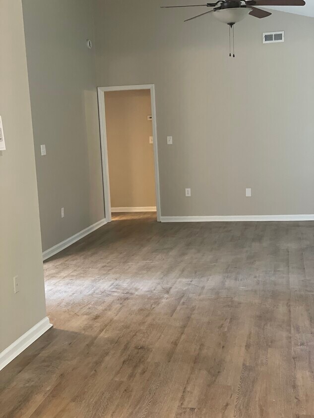Photo - 7434 Blythwood Ln (Charlotte, NC)