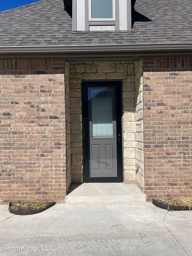 Building Photo - 3 br, 2.5 bath House - 4741 Enclave Place
