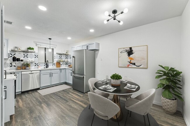 Building Photo - 8600 Fathom Cir