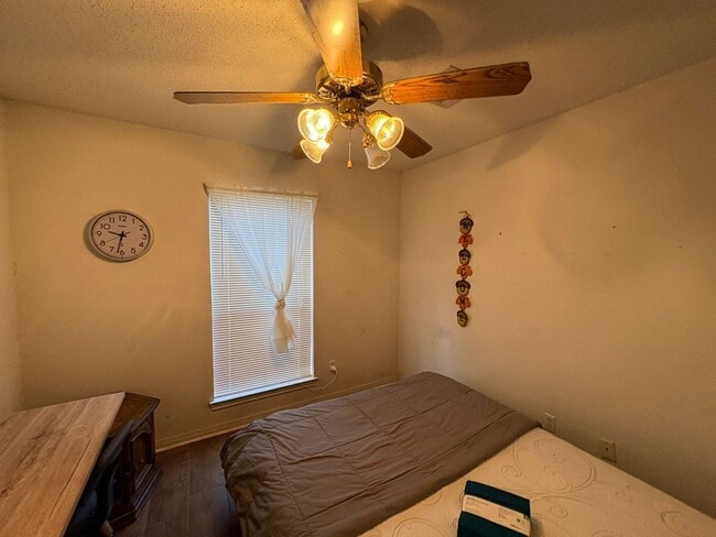 Building Photo - 309 Station Creek Dr