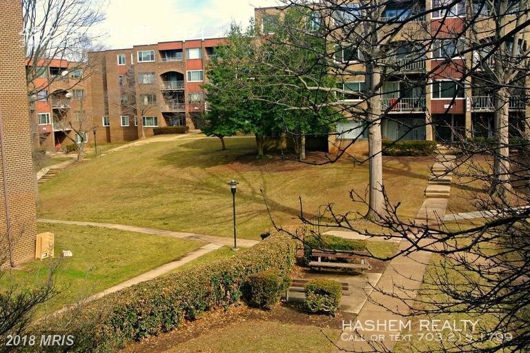 Foto principal - 452 Girard St