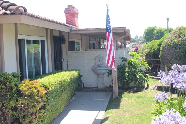 Building Photo - 1032 San Marino Dr