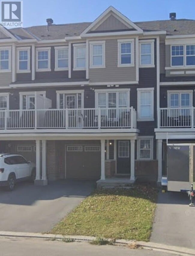 Building Photo - 315 Pumpkinseed Cres