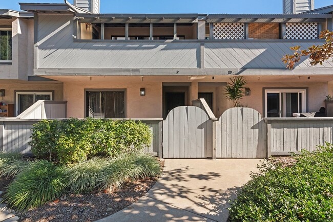 Building Photo - Your New Home Awaits