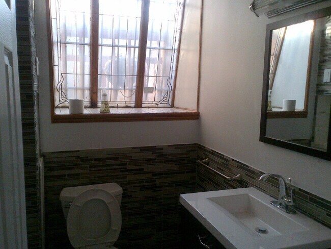 Foto del edificio - 820 South St