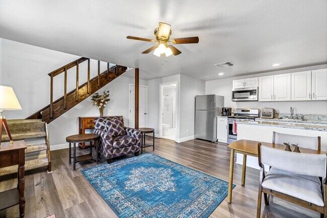 Foto del edificio - 4134 N Maroa Ave