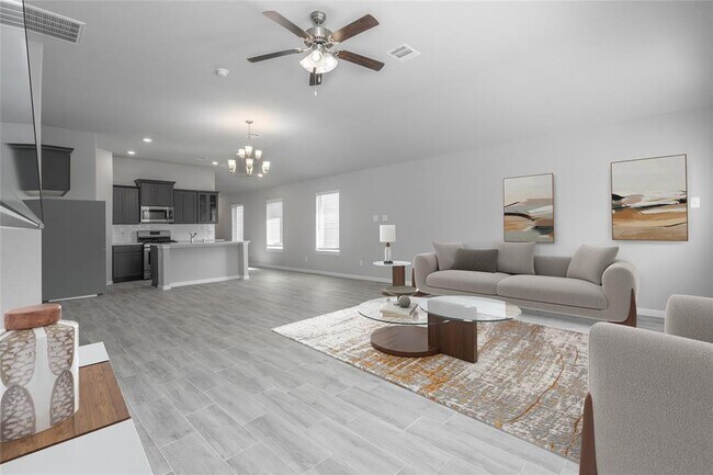 Building Photo - 7910 Cypress Myrtle Dr