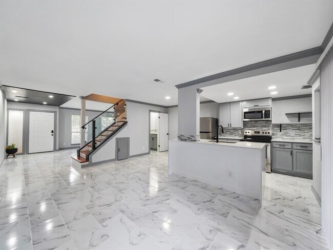 Foto del edificio - 9706 Westview Dr